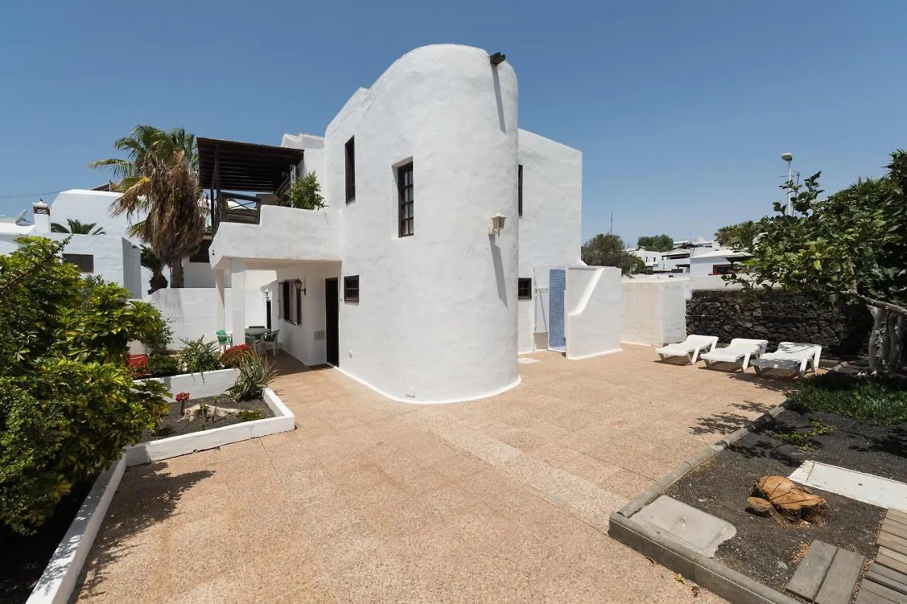 2Br Beach House - Solarium & Shower Terrace - 13 location